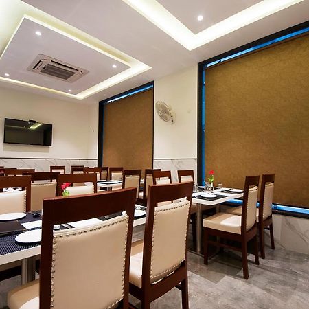 Hotel Z Suite-Near Delhi Airport New Delhi Buitenkant foto